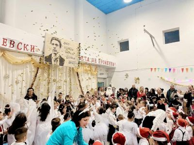 Коледно тържество 21.12.23 г. - ДГ Ралица - Кричим